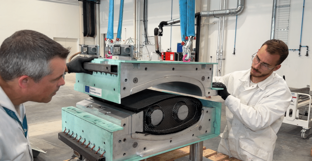 Reducing the environmental footprint of composites with bio-based and recycled materials